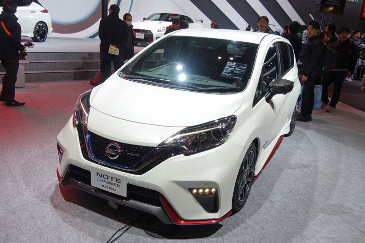日産ノートe-POWER NISMO（NISMOスポーツパーツ装着車）