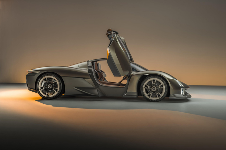 ポルシェ・ミッションX（サイドビュー）