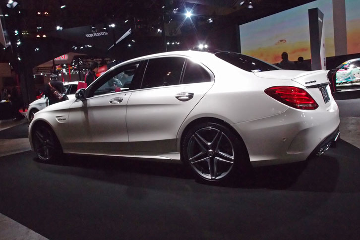 メルセデスAMG C63