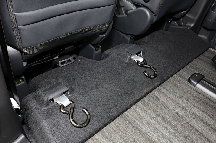 ホンダ・ステップワゴン スパーダ 車いす仕様車 2-3列目乗車タイプ