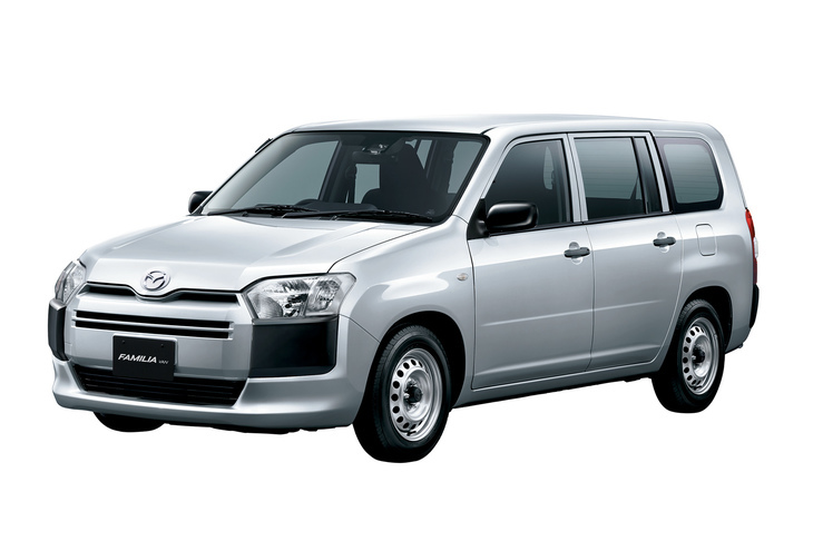 「アクセラ」の先代モデルに当たる「ファミリア」の名は、トヨタからOEM供給を受けて販売する「ファミリア バン」の中に生きている。