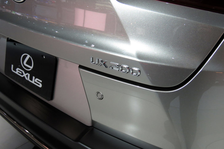 レクサスUX（エクステリア）
