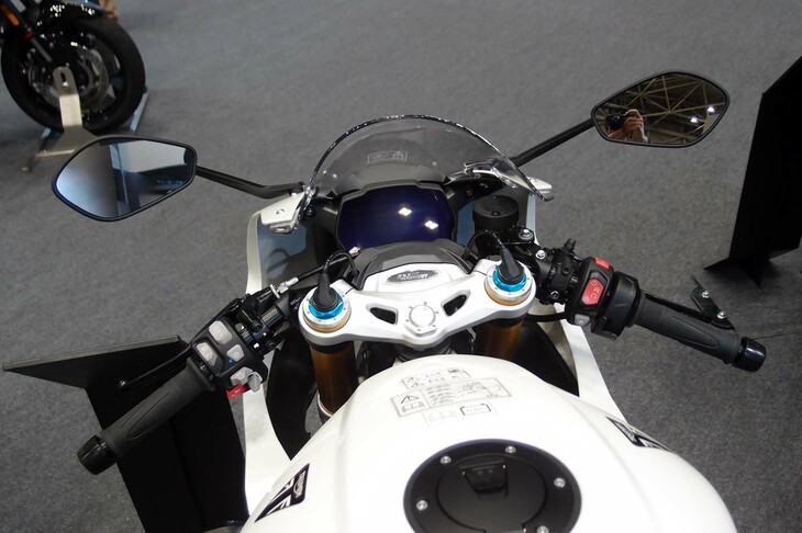 トライアンフ・スピードトリプル1200RR