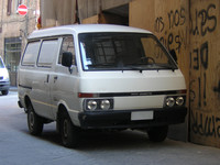 日産モトール・イベリカにおける初期の生産車の一台「バネット」。2006年シエナで。