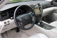 レクサスLS600h（4WD/CVT）／LS600hL（4WD/CVT）【海外試乗記（前編）】の画像