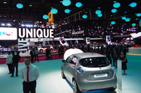 パリモーターショー2014のルノーブースにて。プレスデイに撮影。