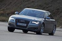 アウディA8 4.2 FSI クワトロ（4WD/8AT）／4.2 TDI クワトロ（4WD/8AT）【海外試乗記】の画像