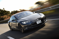 テスラ・モデルS P85D