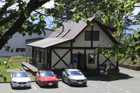 ミサワワイナリーにはワインショップが併設されている。
    