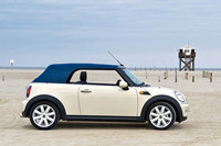 第3のMINI、「コンバーチブル」がデビューの画像