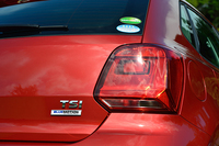 テールランプのデザインも変更されている。