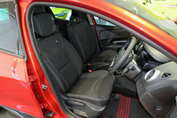 50台限定、ルノー・ルーテシア リミテッド登場の画像