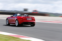 ジャガーFタイプ V8 S（FR/8AT）【海外試乗記】の画像