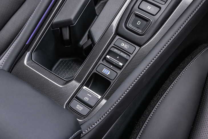 ホンダ・アコード（ドライブモード切り替えスイッチ）