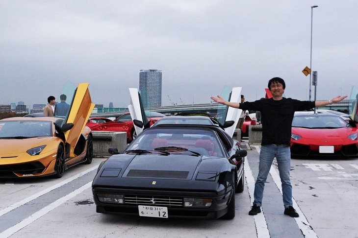 今、東大が空前のブームを巻き起こしているらしい。東大というその響きは、自動車生態系の頂点に位置するフェラーリとどこか似てはいないか？