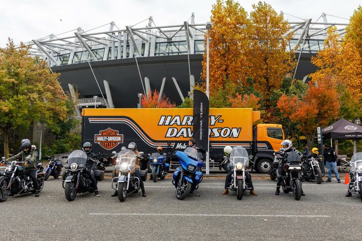 「スキルライダートレーニング」は、ハーレーがグローバルに展開しているライディングレッスンだ。世界共通のカリキュラムとアカデミーの講習を受けた講師陣により、信頼性の高い講習内容を実現している。