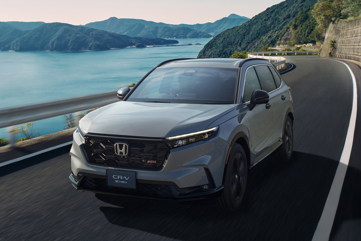 6代目「ホンダCR-V」は国内では2026年2月に発売。2024年には燃料電池車版が導入されているが、2026年4月現在は注文受け付けがストップしている。