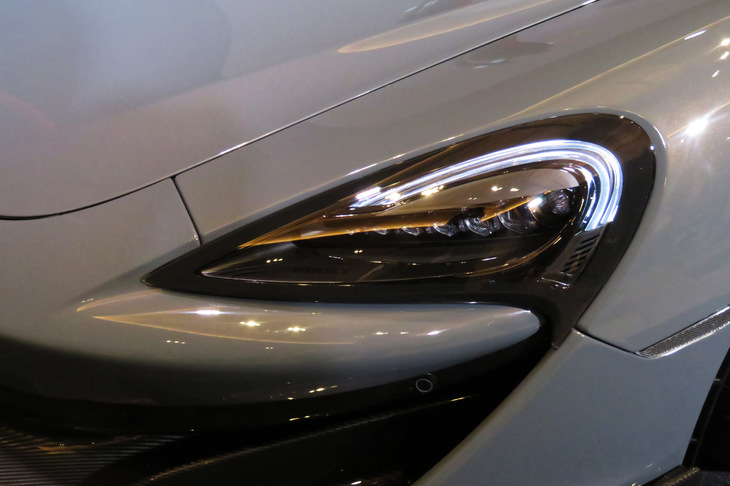 マクラーレン600LT（ヘッドランプ）
