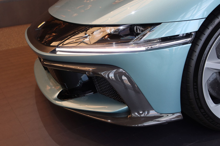 フェラーリ12チリンドリ（フロントまわり）