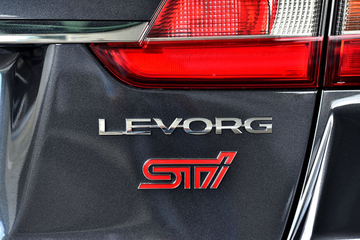「走り始めからすぐに分かる上質な乗り味と高い操縦安定性」が自慢の「レヴォーグSTI Sport」。今回試乗した1.6リッターのほか、2リッターも設定される。