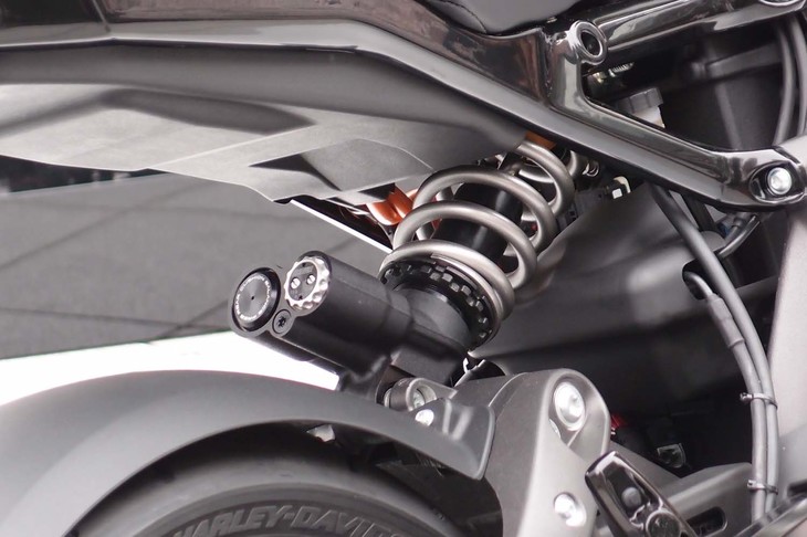 ハーレーダビッドソン・ライブワイヤー（リアサスペンション）