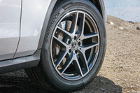 試乗車には235/55R19サイズの「ハンコック・ヴェンタスS1エヴォ2 SUV」が装着されていた。