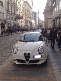 「アルファ・ロメオ・ミト」。撮影（2016年）したのはミラノにあるトリノ通りということで「MiTo」だ。