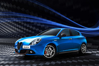 「アルファ・ロメオ・ジュリエッタ」の特別仕様車「ヴェローチェ カーボン」発売