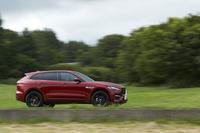 ジャガーFペース35t Rスポーツ