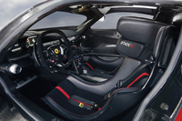 フェラーリがサーキット専用車FXX Kを発表の画像