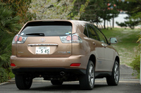 トヨタ・ハリアーハイブリッド プレミアム Sパッケージ(CVT)【ブリーフテスト】の画像