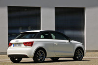 「A1」の車形は、3ドアハッチバックのみ。写真は「1.2 TFSI」で、外観上1.4との違いは、テールパイプの数（1本）くらい。