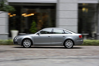 アウディA6 2.8 FSIクワトロ（4WD/6AT）【試乗記】の画像