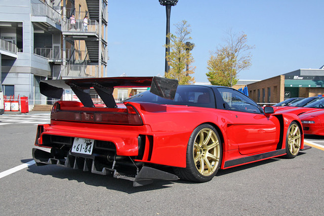 ホンダNSX ダウンフォースマシン”のホンダNSX-GTが富士で4台予選Q2進出