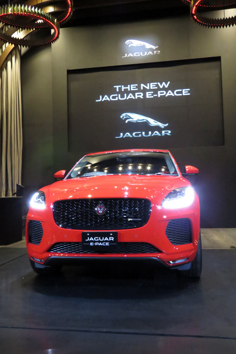 ジャガーEペース ファーストエディション2.0L P250（エクステリア）