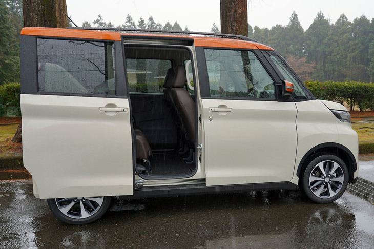 三菱eKクロス スペース（エクステリア）