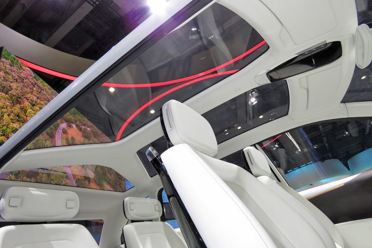 ダイハツDNマルチシックス（インテリア）