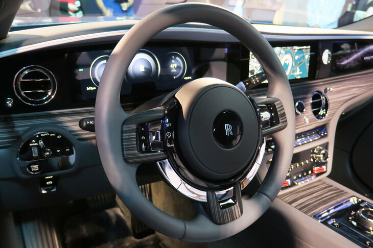 ロールス・ロイス・スペクター プロフェシー（ステアリングホイール）