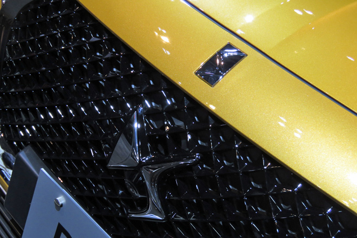 DS 7クロスバック