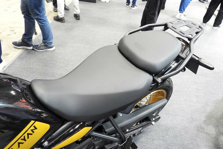 ロイヤルエンフィールド・ヒマラヤ