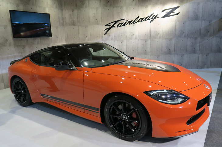 日産フェアレディZカスタマイズドエディション
