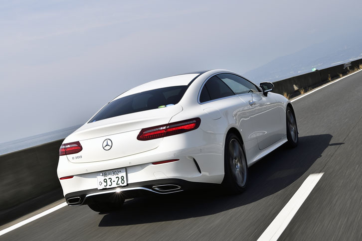 メルセデス・ベンツE300クーペ スポーツ