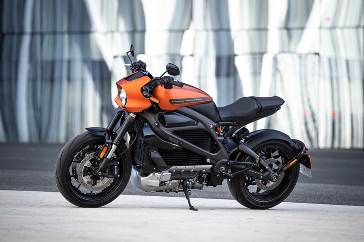 ハーレーダビッドソン初の電動モーターサイクル「ライブワイヤー」。日本では2021年までの導入が目標とされている。
