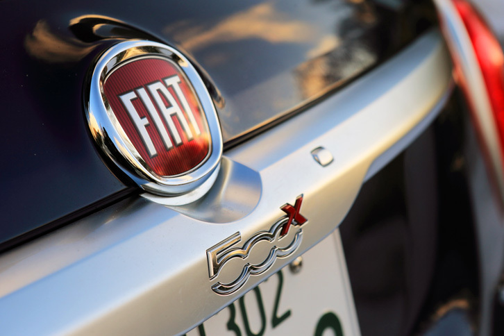 フィアット500Xクロスプラス