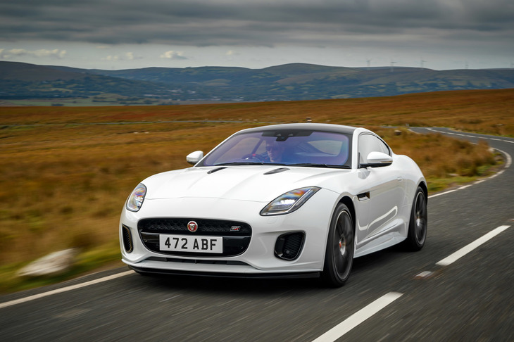 ジャガーFタイプ クーペ チェッカーフラッグエディション