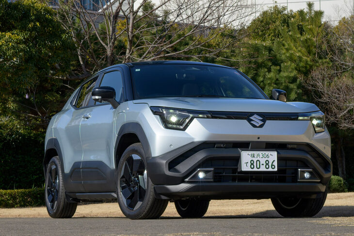 2024年11月にイタリア・ミラノで世界初公開された「スズキeビターラ」。スズキの次世代戦略を担うグローバルカーで、印グジャラート工場で生産される。