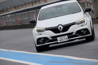 「メガーヌR.S.カップ」を“挑戦的なクルマ”と評した谷口。「これを乗りこなせないなら、あなたが下手なんだ」という、ルノー・スポールからのメッセージを感じ取ったという。