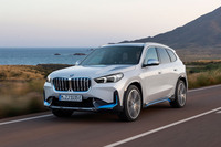 BMW iX1（写真はいずれも海外仕様車）