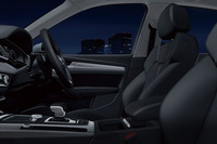 ブラックパーツをまとう 「アウディQ5」の限定車発売の画像