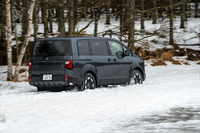 三菱デリカD：5 P